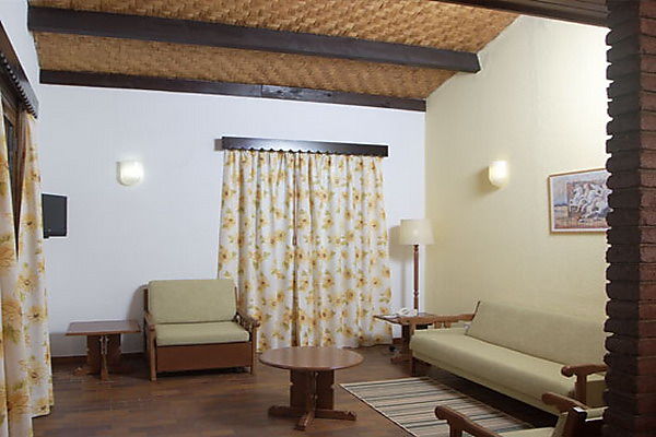 KERMIA-BEACH-BUNGALOW-HOTEL-618271279