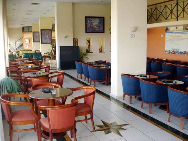 bar441_at_the_Agapinor_hotel