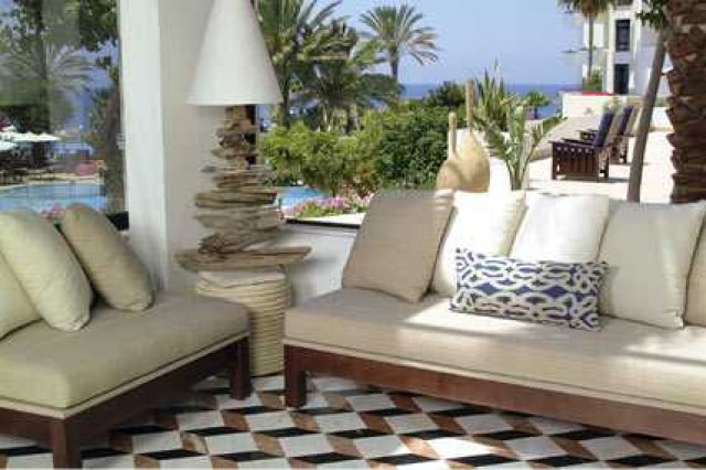 cyprus-hotels-azia-resort-spa-outdoor-lounge-area