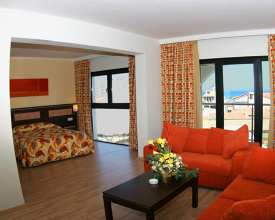 it-larnaca-livadhiotis-city-hotel-3-stelle-268e4