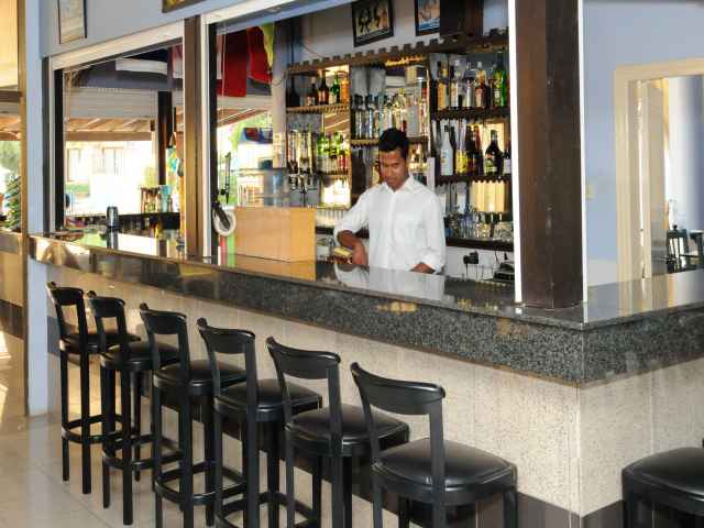 Bar2_at_the_hotel_amore