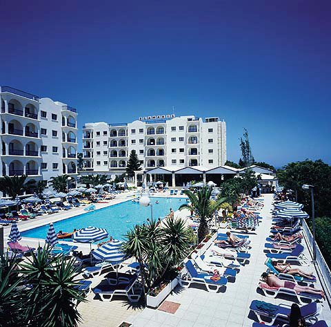 Crown_Resorts_Elamaris_Hotel_Protaras