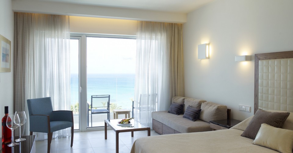 Sunrise-pearl-spa-resort-luxury-hotel-protaras-cyprus-Sea View room